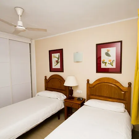 Apartahotel Parque Tropical En Lanzarote