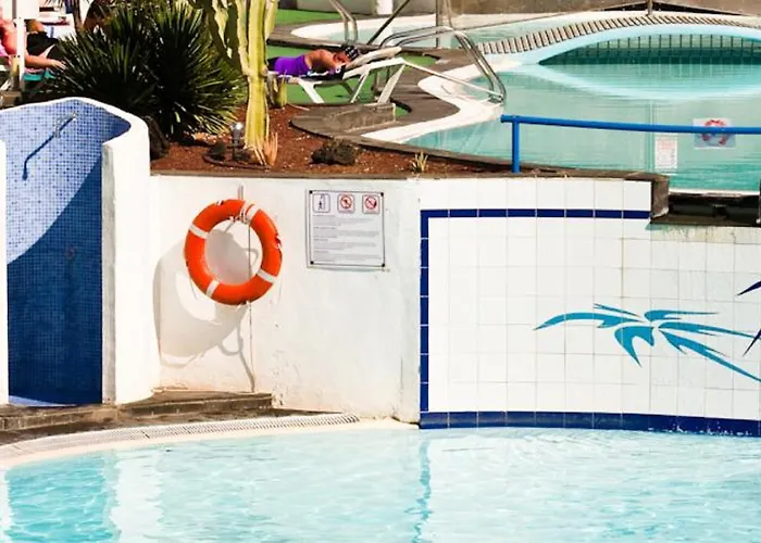 Ξενοδοχείο με διαμερίσματα Parque Tropical En Lanzarote Πουέρτο Ντελ Κάρμεν