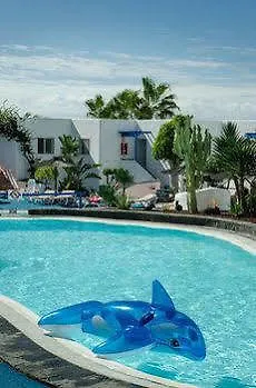 Parque Tropical En Lanzarote Apartmanhotel