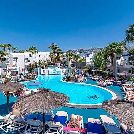 Parque Tropical En Lanzarote 2* 卡门港