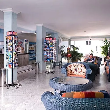 Parque Tropical En Lanzarote