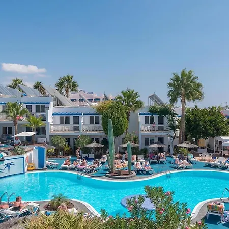 Parque Tropical En Lanzarote Пуэрто дель Кармен