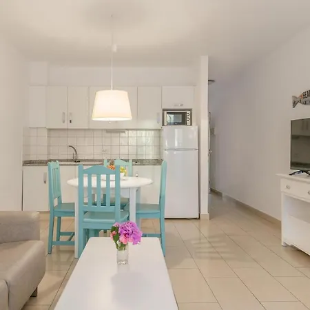 Parque Tropical En Lanzarote アパートホテル プエルト・デル・カルメン