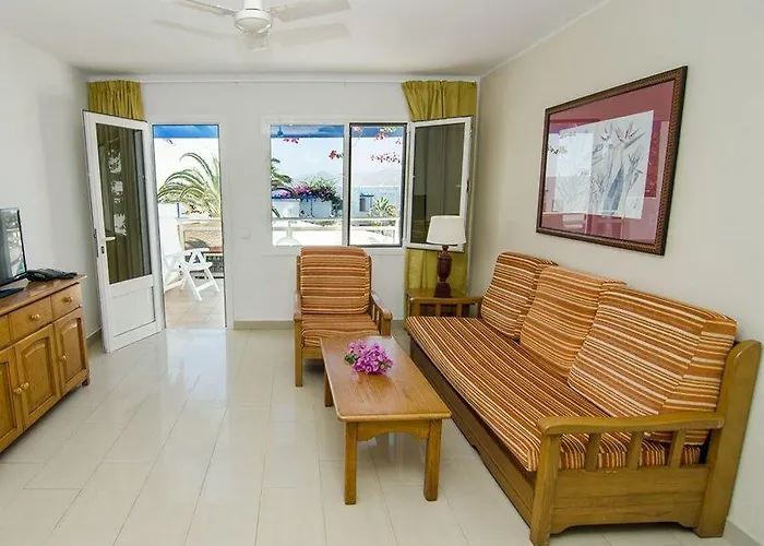 Parque Tropical En Lanzarote 2*