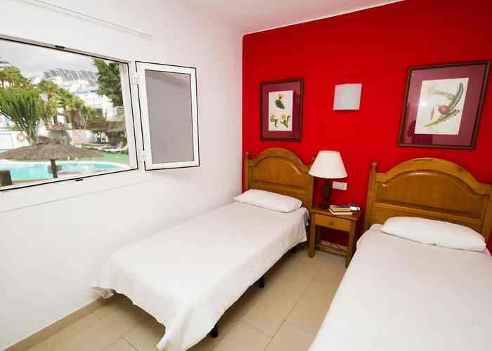 Parque Tropical En Lanzarote 2*