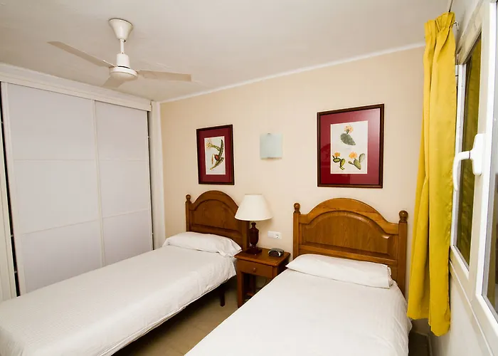 Apart-hotel Parque Tropical En Lanzarote