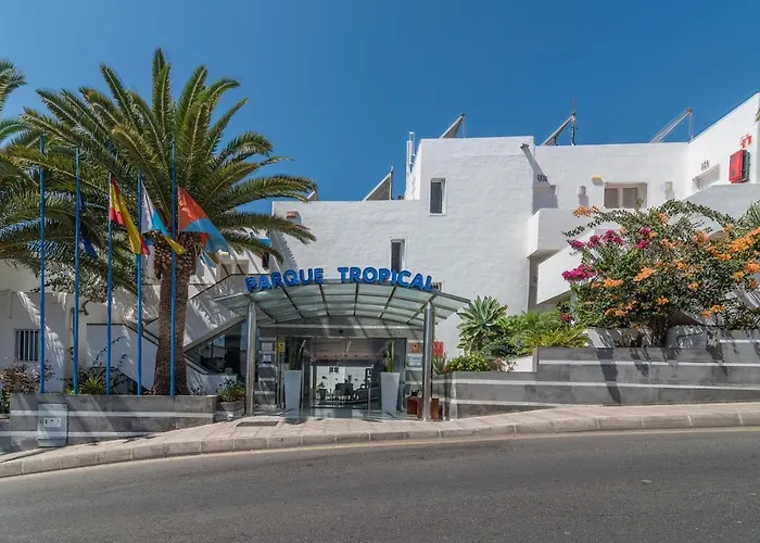 Parque Tropical En Lanzarote מלון דירות 2*
