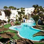 Parque Tropical En Lanzarote מלון דירות 2*
