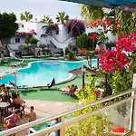 Parque Tropical En Lanzarote מלון דירות פוארטו דל כרמן