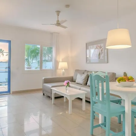 Parque Tropical En Lanzarote