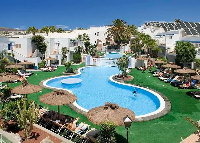 Parque Tropical En Lanzarote 2*